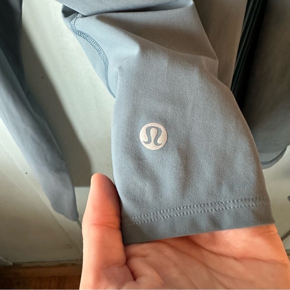 Lululemon Play Off The Pleats Long Sleeve - Picture 4 of 9